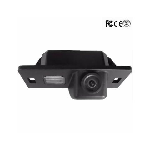 Штатная камера заднего вида Intro VDC-044 для Audi A4, A5, Q5, TT